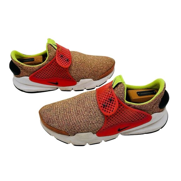 NIKE Sock Dart SE Ghost Green Hot Punch 862412-301 Womens Size 8 Pink Green RARE - Picture 2 of 9